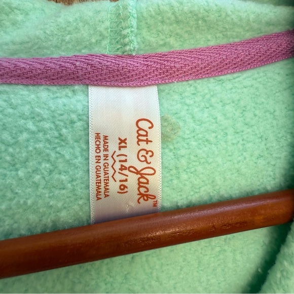 CAT & JACK Girls Mint Green Graphic Hoodie Raccoon Size 14/16 - Picture 3 of 8